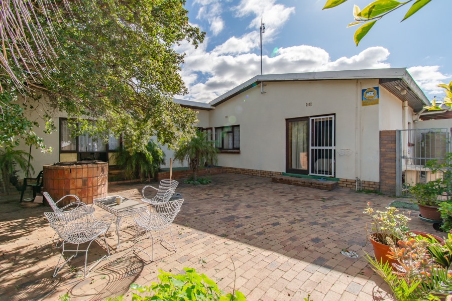 3 Bedroom Property for Sale in Strand North Western Cape